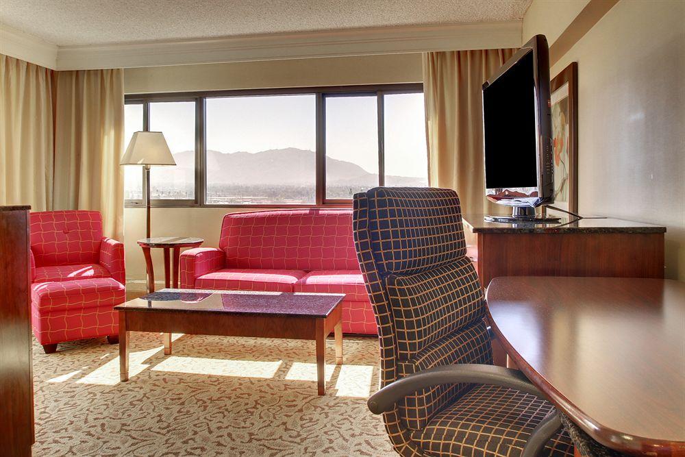 Marriott Riverside At The Convention Center Eksteriør bilde